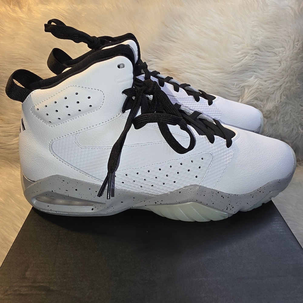 Jordan Lift Off AR4430-101 - Men's Size 11 - White/Black/Wolf Grey